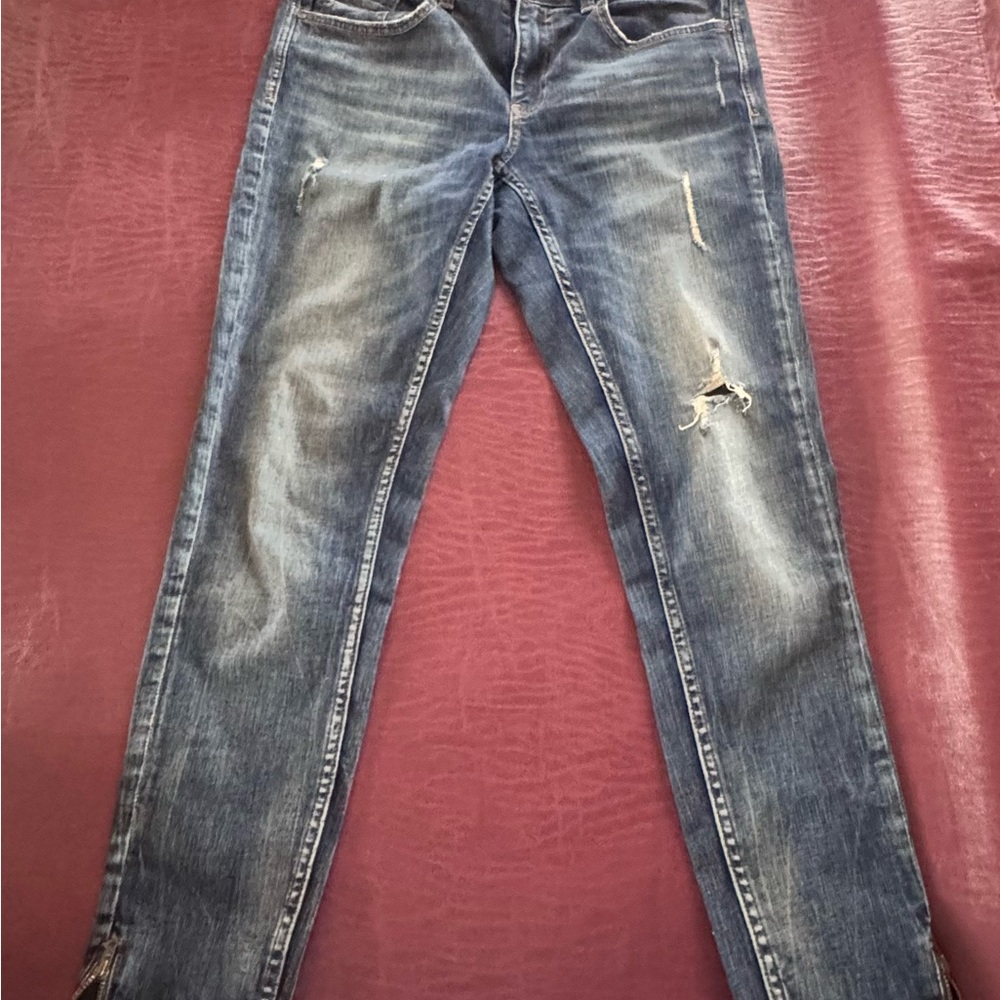 Zara Distressed Skinny Jeans in Blue